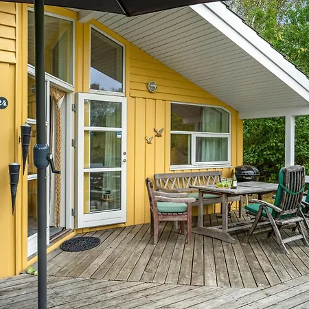 Semesterbostad Holiday home Karens Mindevej
